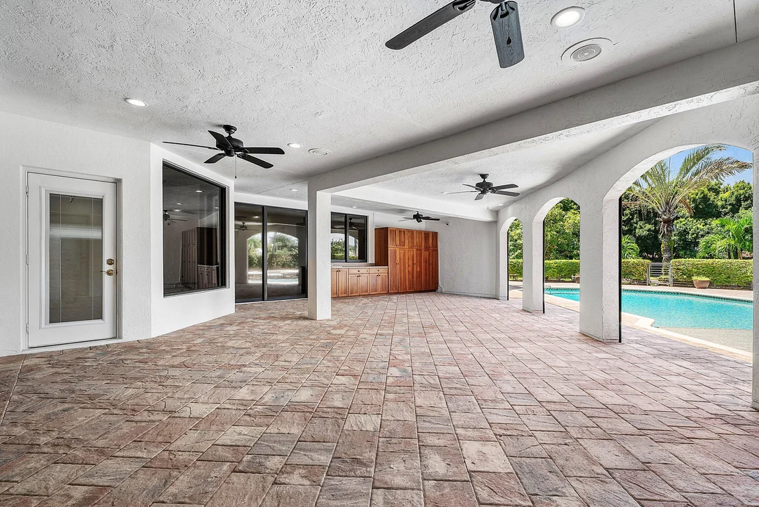 Photo of 17595 Bocaire Place