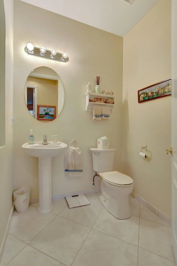 Photo of 7043 Veneto Drive