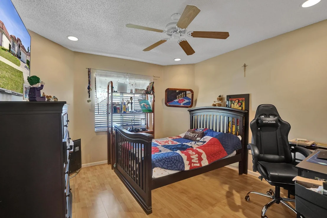 Photo of 7572 Parkside Lane