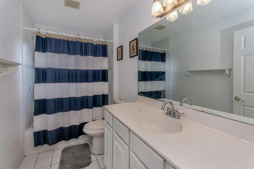 Photo of 12397 185th Street N