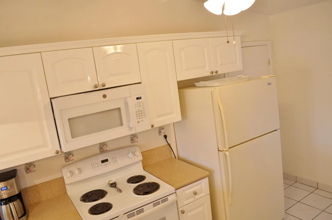 Photo of 15924 Laurel Oak Circle