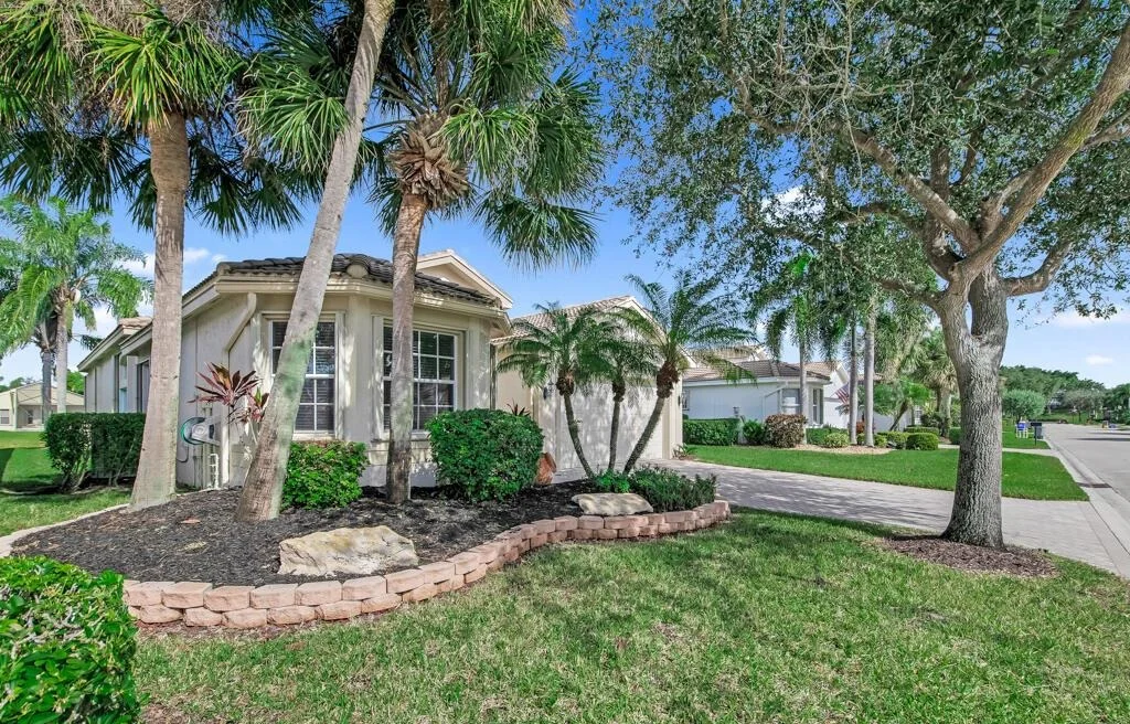 Photo of 8223 Abalone Point Boulevard