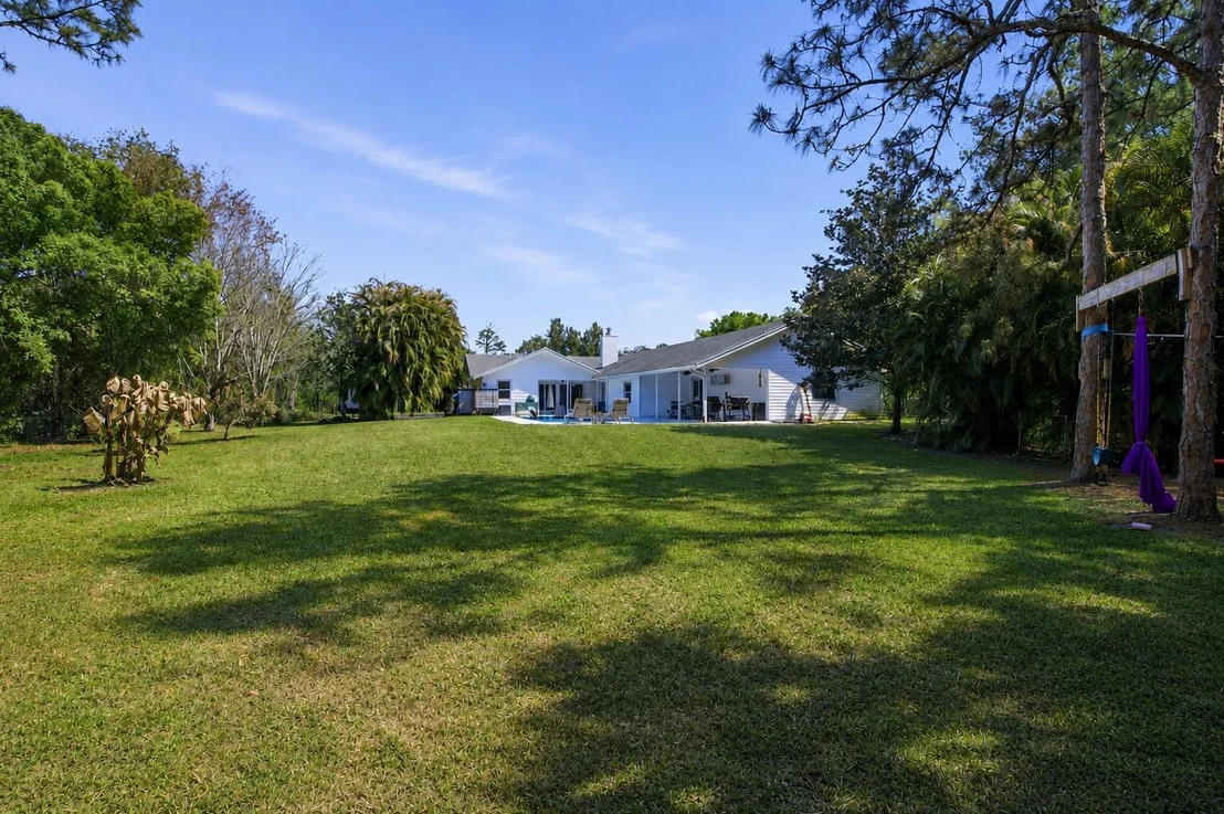 Photo of 17655 Alexander Run
