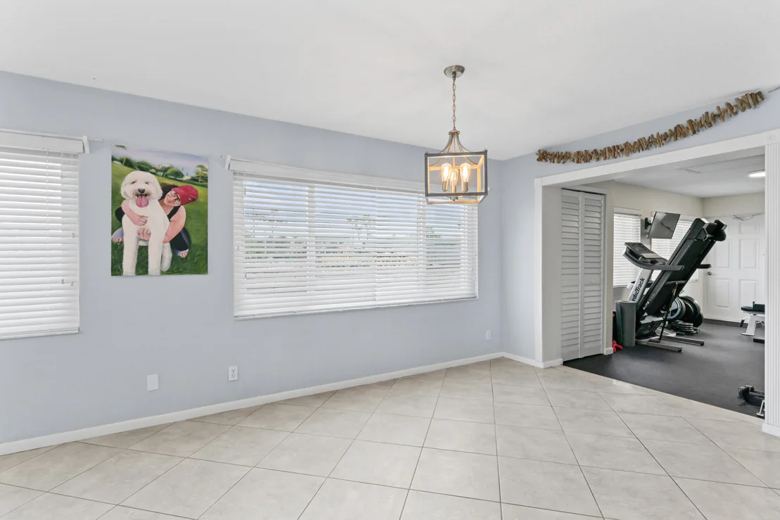 Photo of 7123 Pine Manor Drive