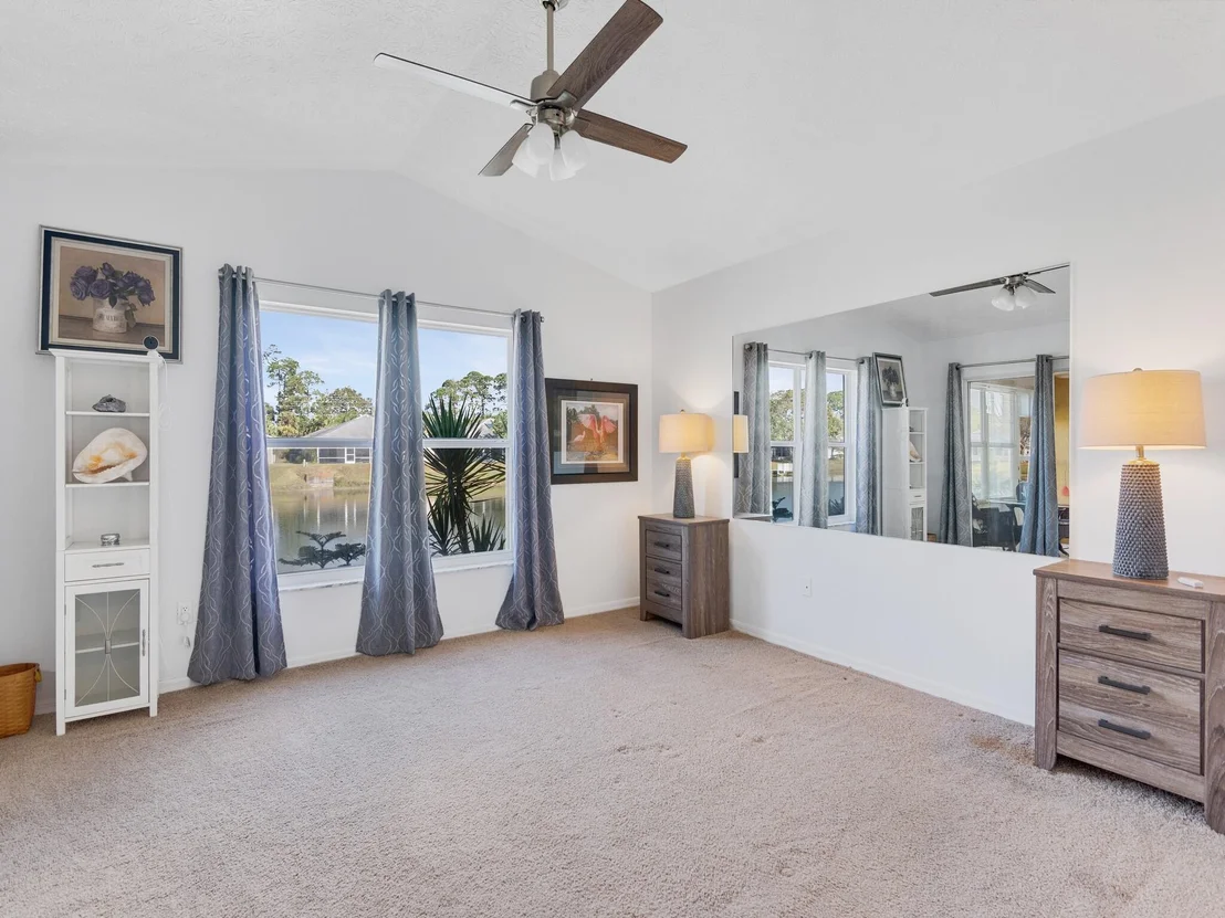 Photo of 6713 Gaviota