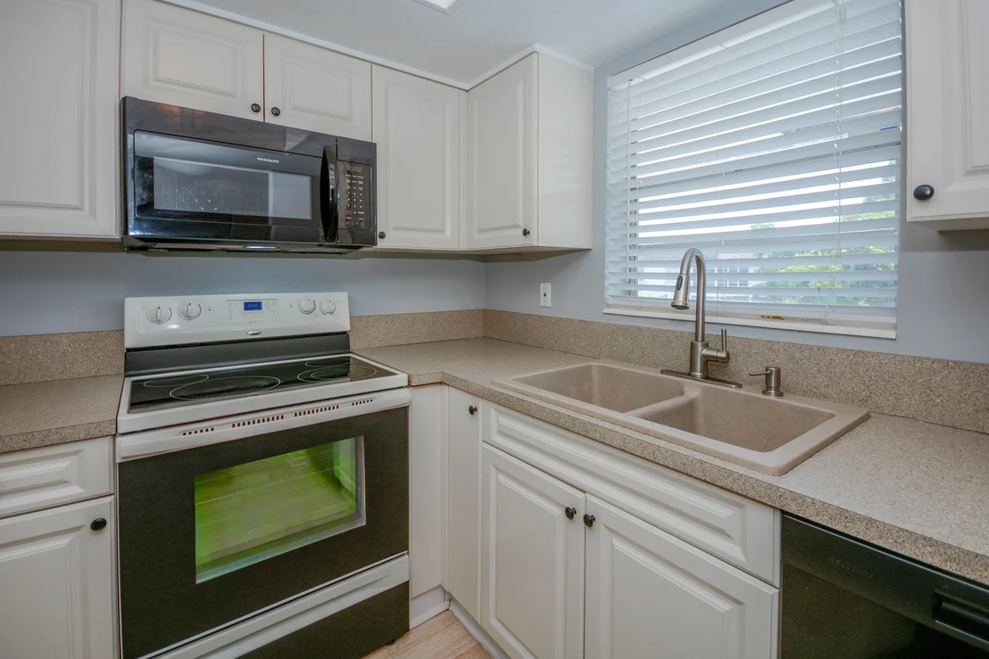 Photo of Unit 17 at 2950 SE Ocean Boulevard