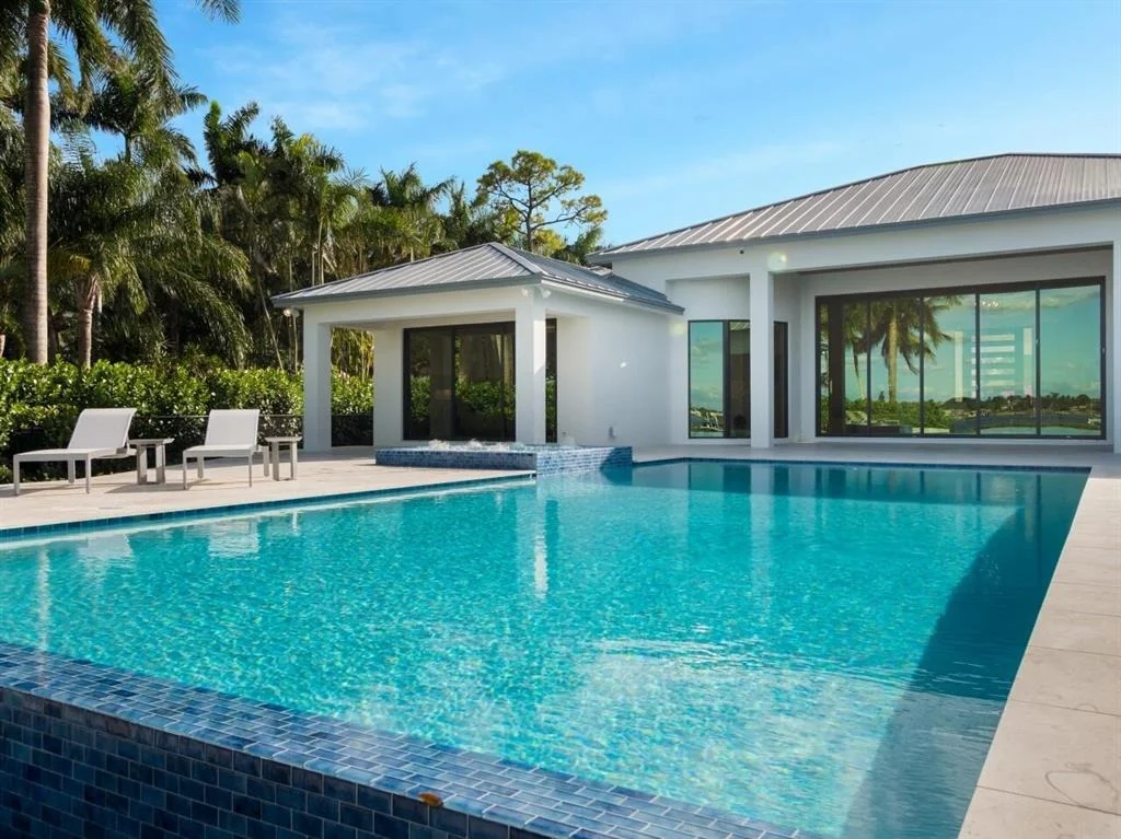 Photo of 5695 Pennock Point Road
