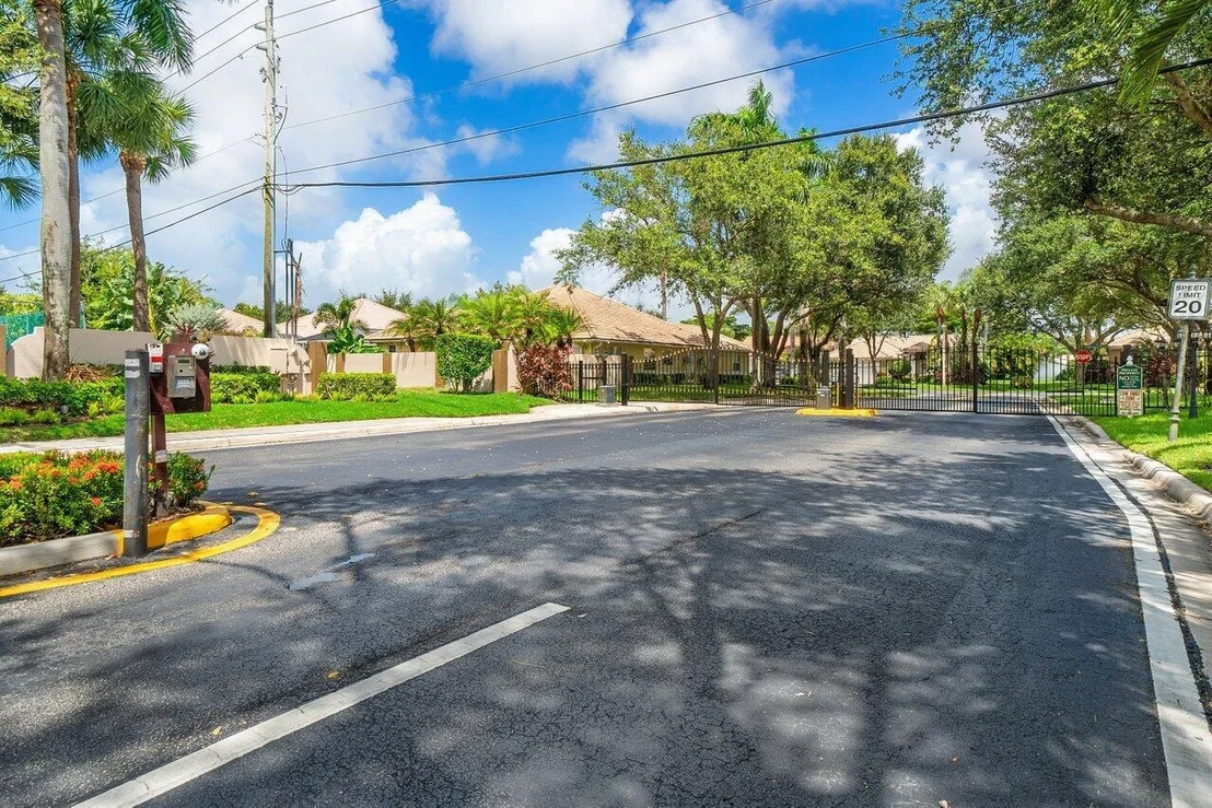 Photo of 5530 Grande Palm Circle