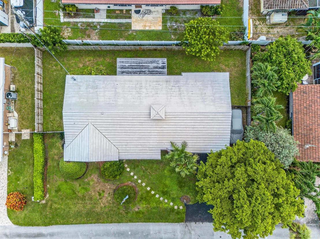 Photo of 2750 SE 3rd Street