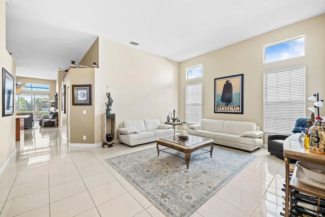 Photo of 10658 Saint Thomas Drive