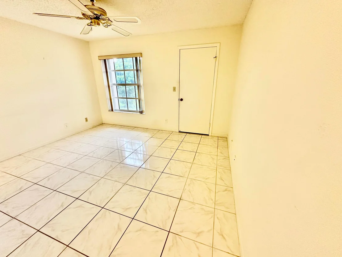 Photo of 5483 VIBURNUM Circle
