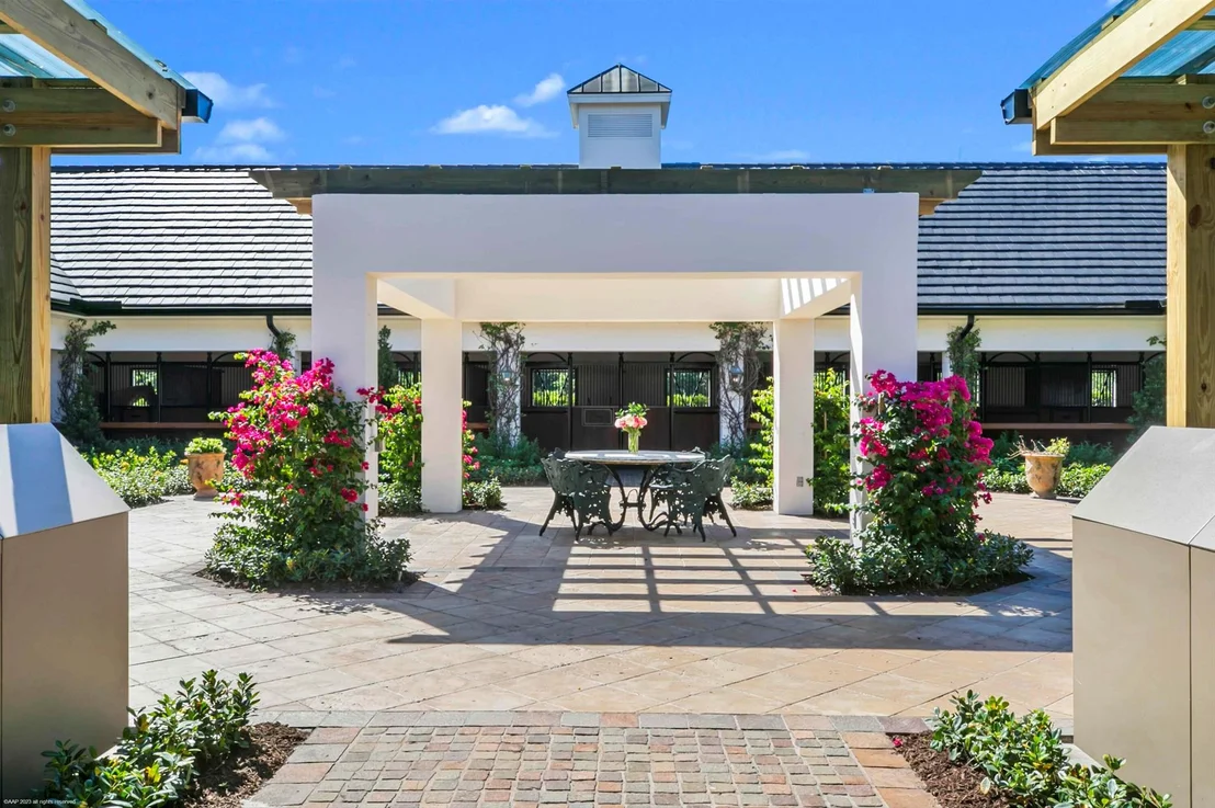 Photo of 3585 Olde Hampton Drive