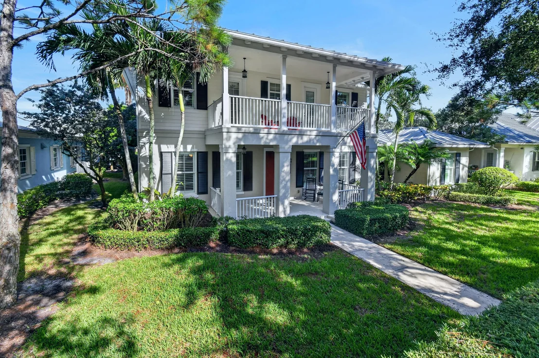 Photo of 2664 Greenway Drive