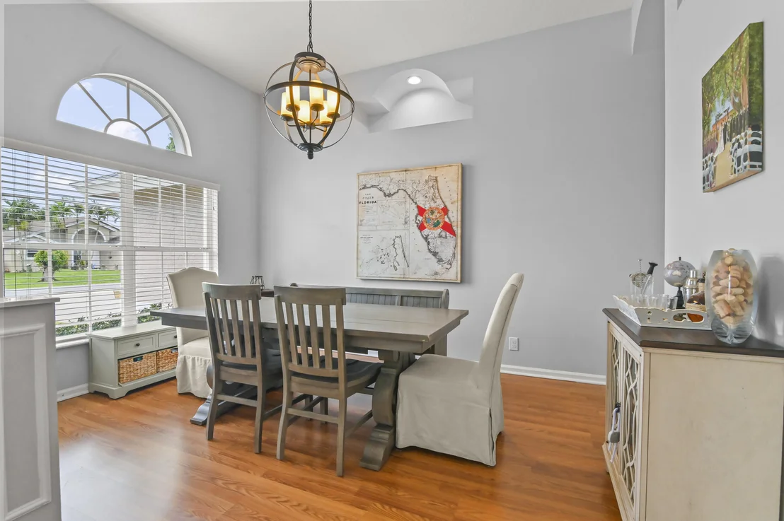Photo of 6319 Foster Street