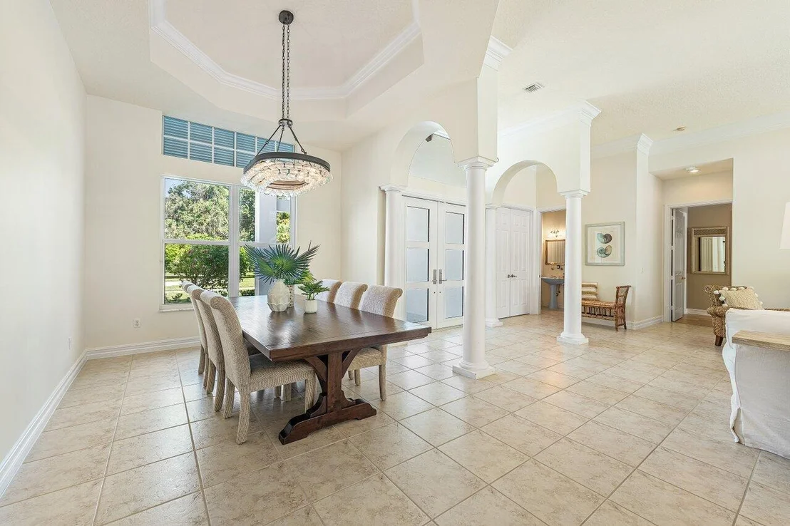 Photo of 5980 Our Robbies Road
