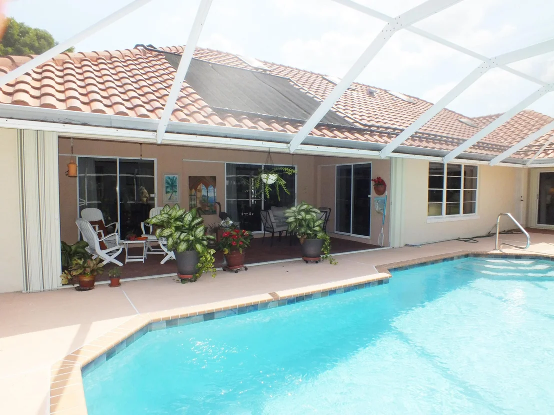 Photo of 1600 Grantham Drive