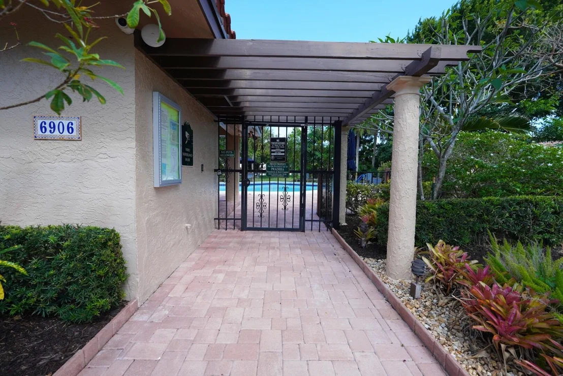 Photo of 6829 Pradera Drive