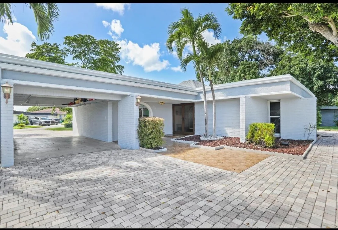 Photo of 5703 Melaleuca Drive