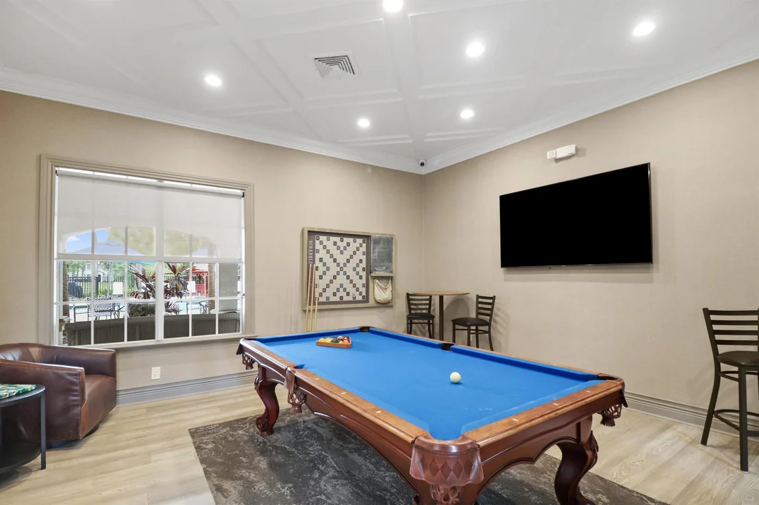 Photo of 272 SE Kitching Circle