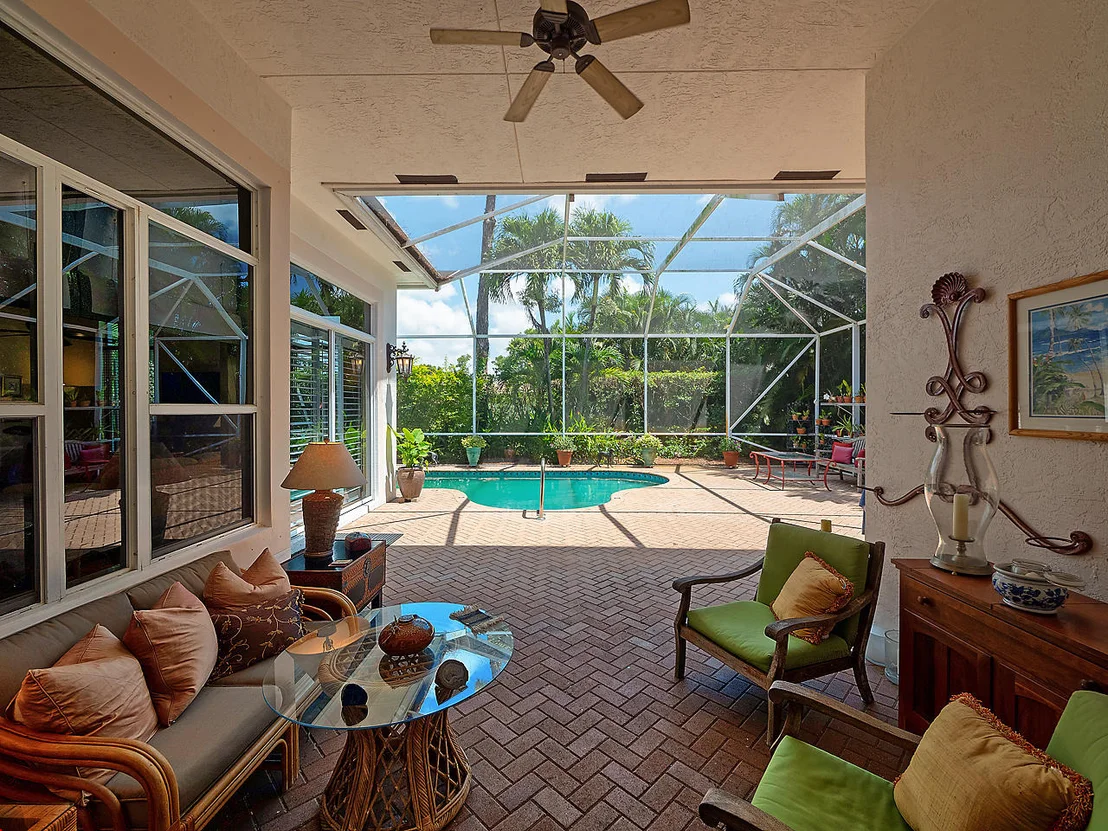 Photo of 445 Pine Tree Court