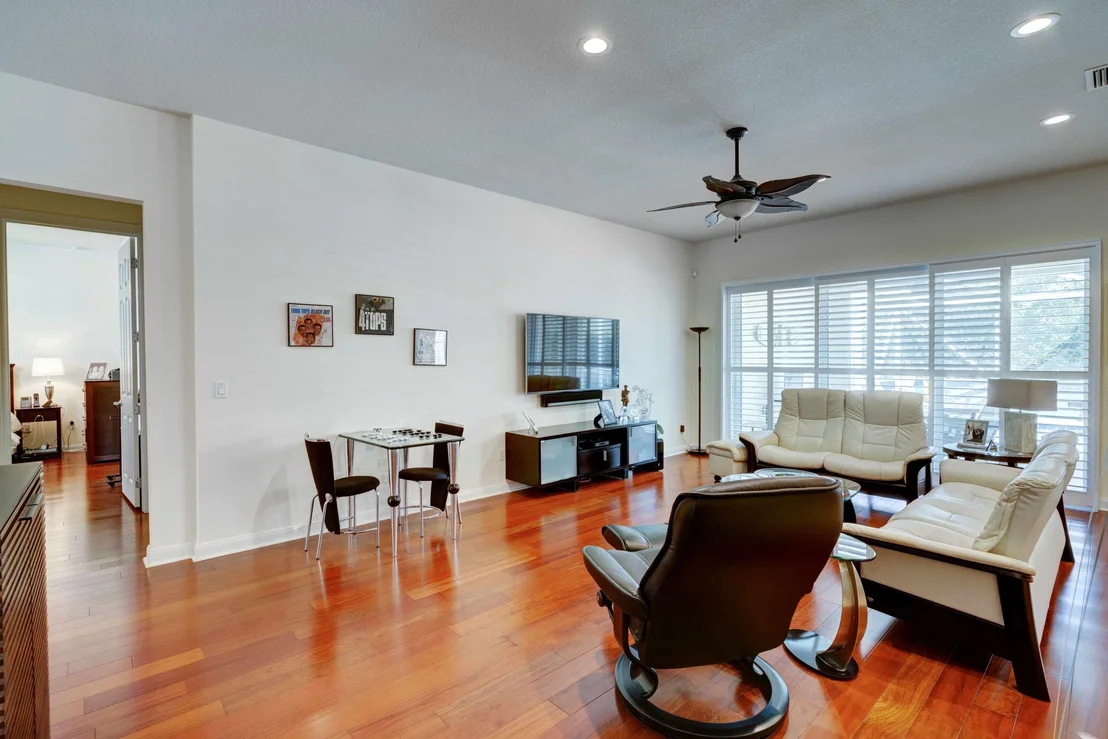 Photo of 1037 Duval Street