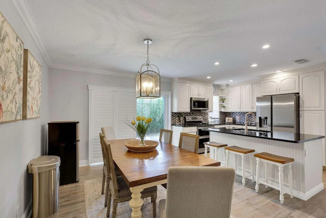 Photo of 11 Commanders Drive