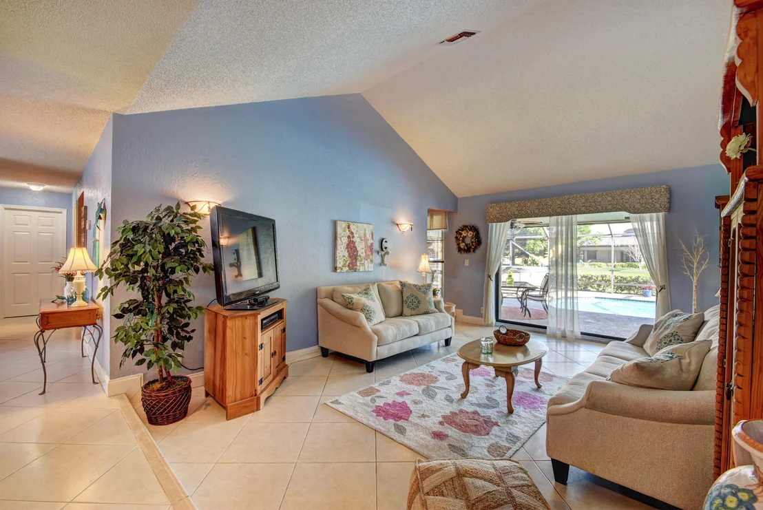 Photo of 21135 Madria Circle