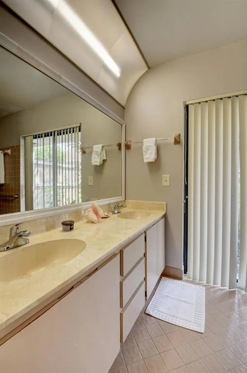 Photo of 21745 Contado Road