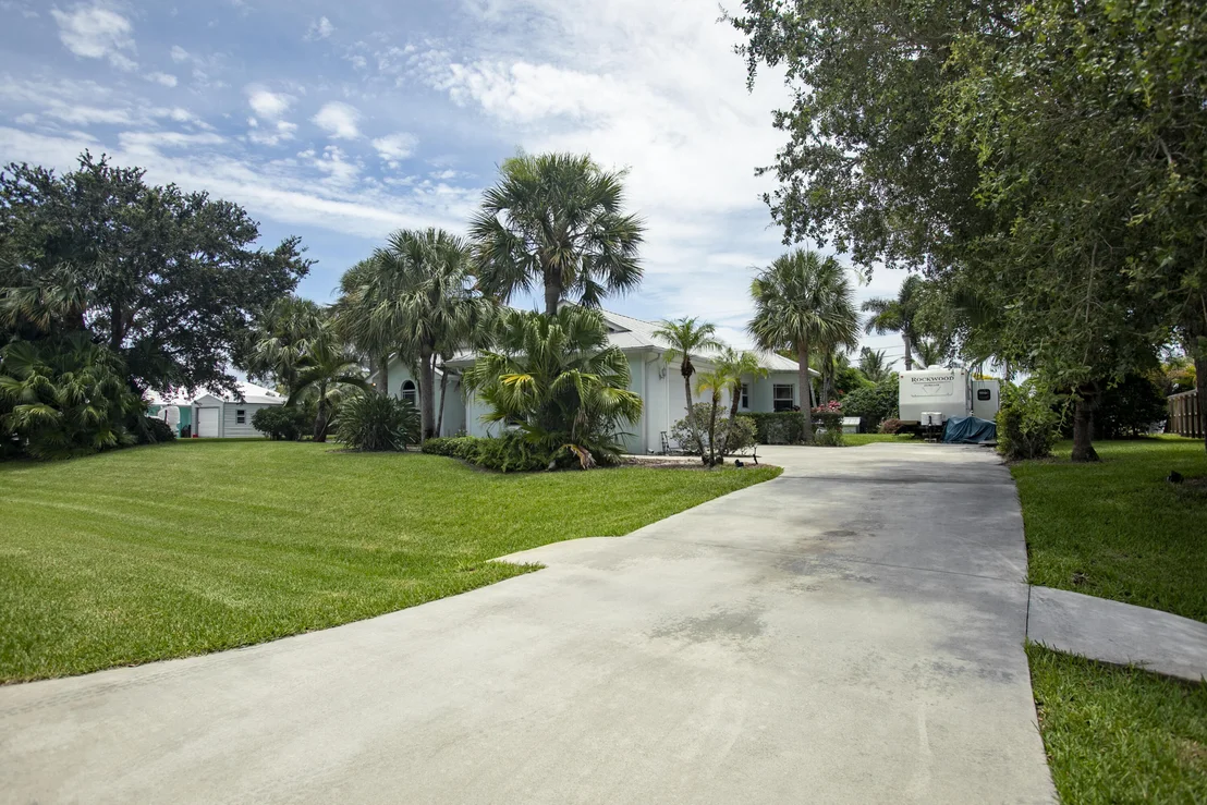 Photo of 4562 SE Pompano Terrace