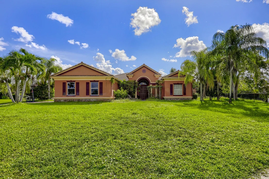 Photo of 4372 Hunting Trail