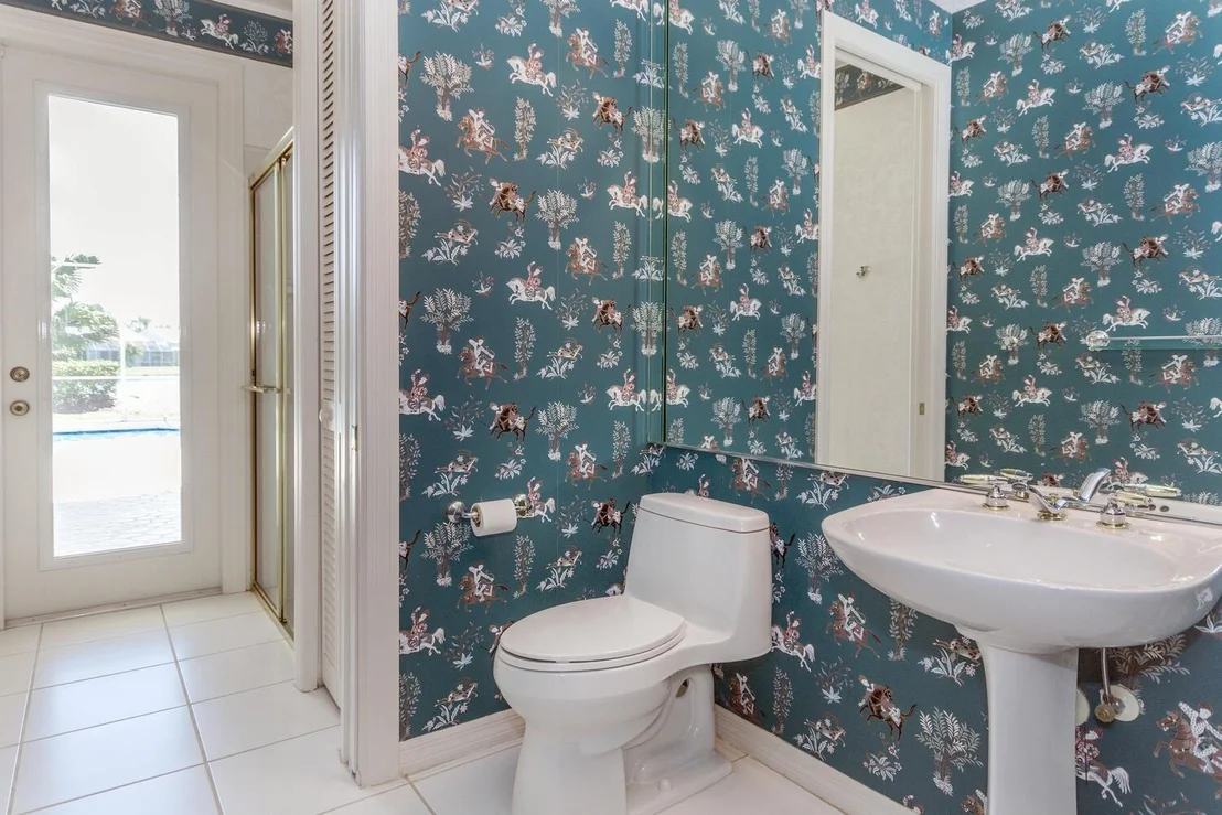 Photo of 8225 Desmond Drive