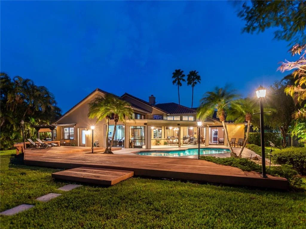 Photo of 391 Coconut Circle