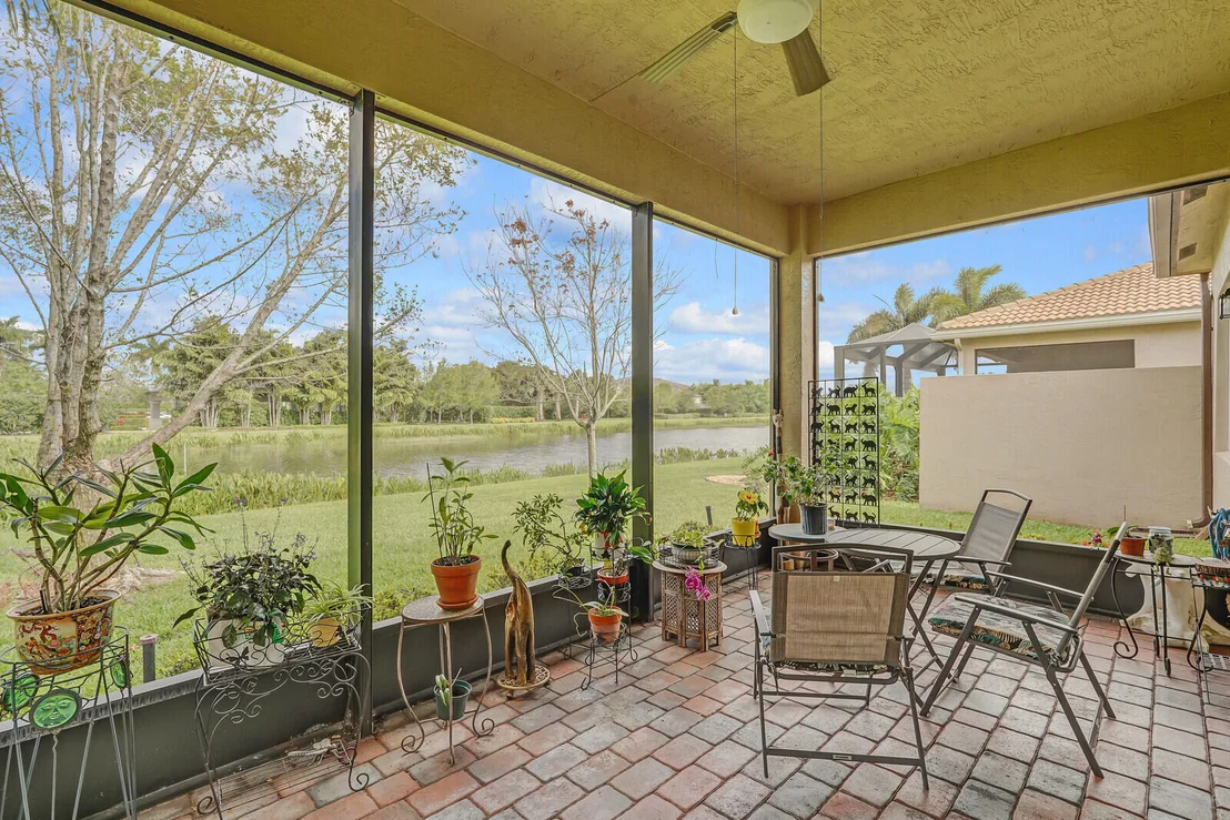 Photo of 12288 Cascade Valley Lane