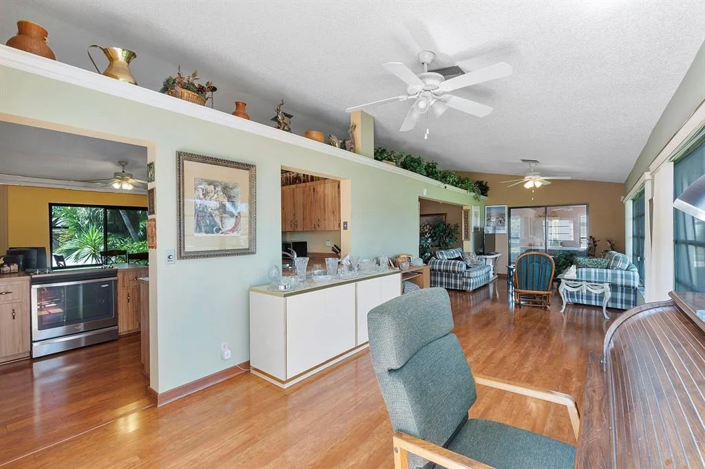 Photo of 6355 Timberlakes Way