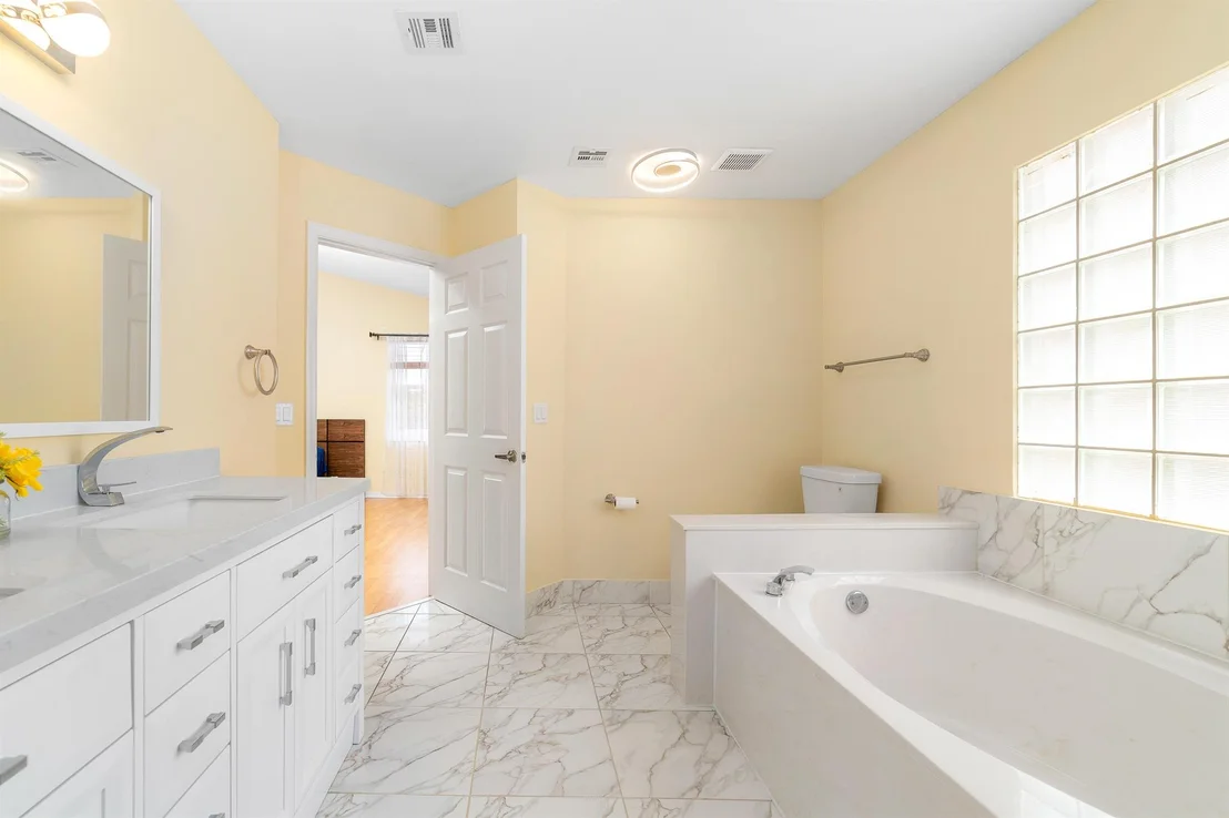 Photo of 21991 Altona Drive