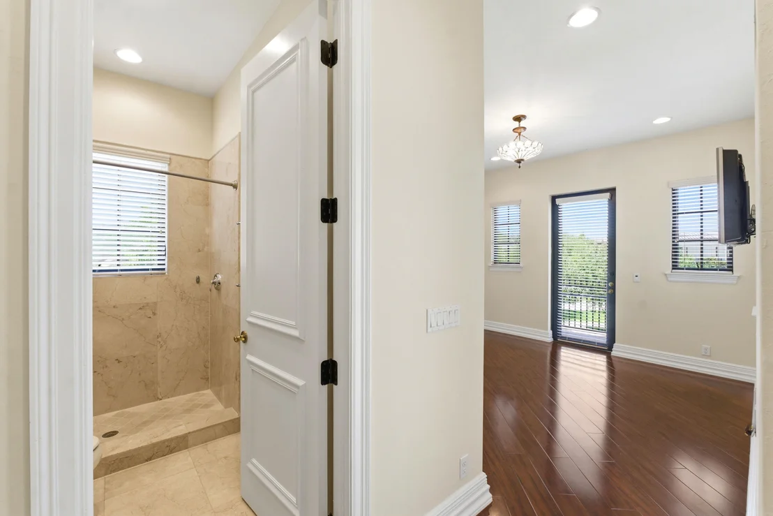 Photo of 8289 Emerald Avenue