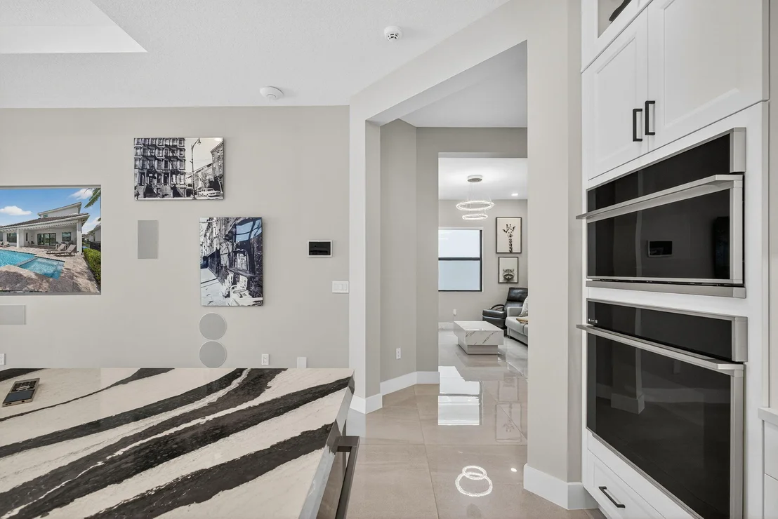 Photo of 15664 Merritt Drive
