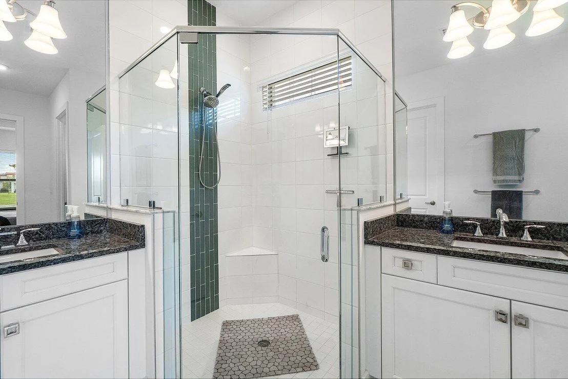 Photo of 16070 Key Biscayne Lane