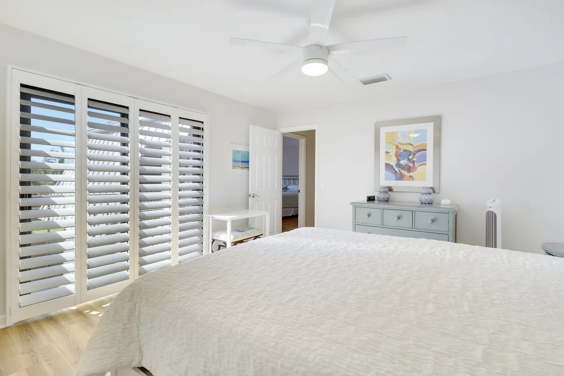 Photo of Unit 5A at 1420 Ocean Way