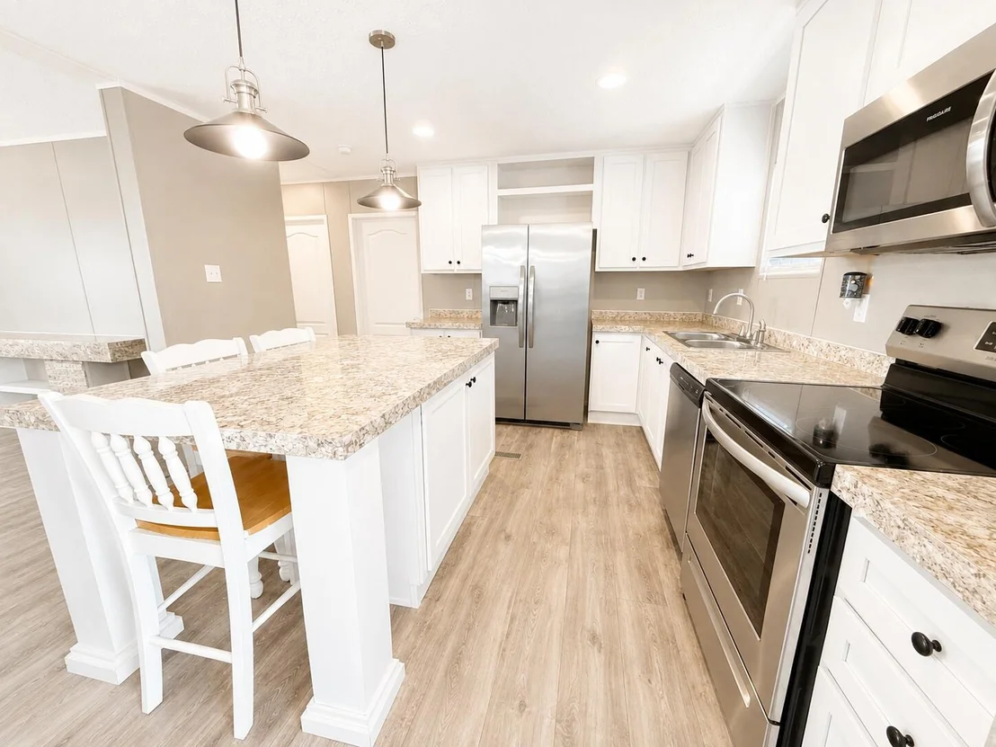 Photo of 1121 ORANGE Loop