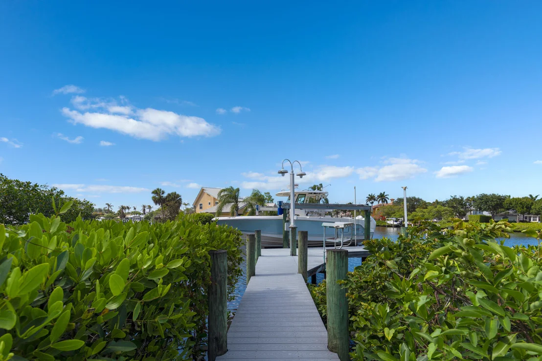 Photo of 8709 SE Compass Island Way