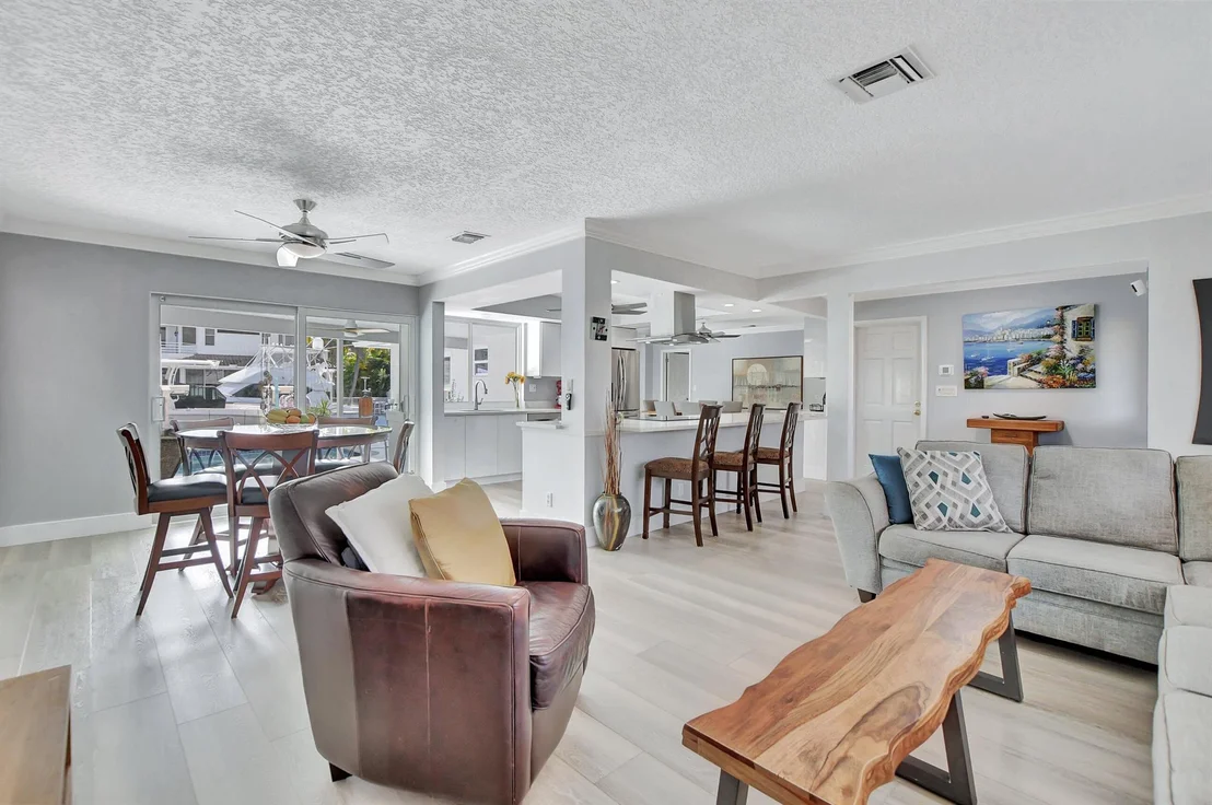 Photo of 808 Berkeley Street