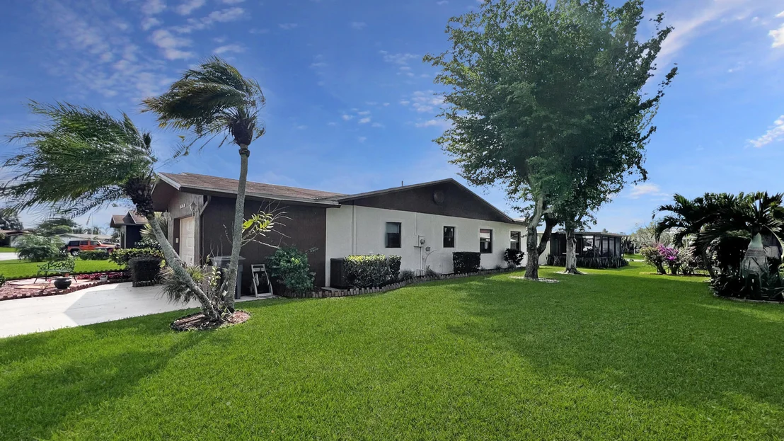 Photo of 6168 Overland Place
