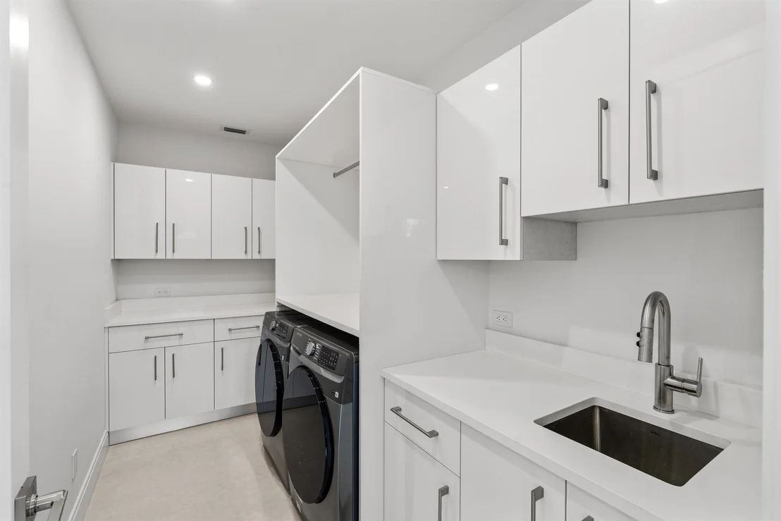 Photo of 417 Lake Drive