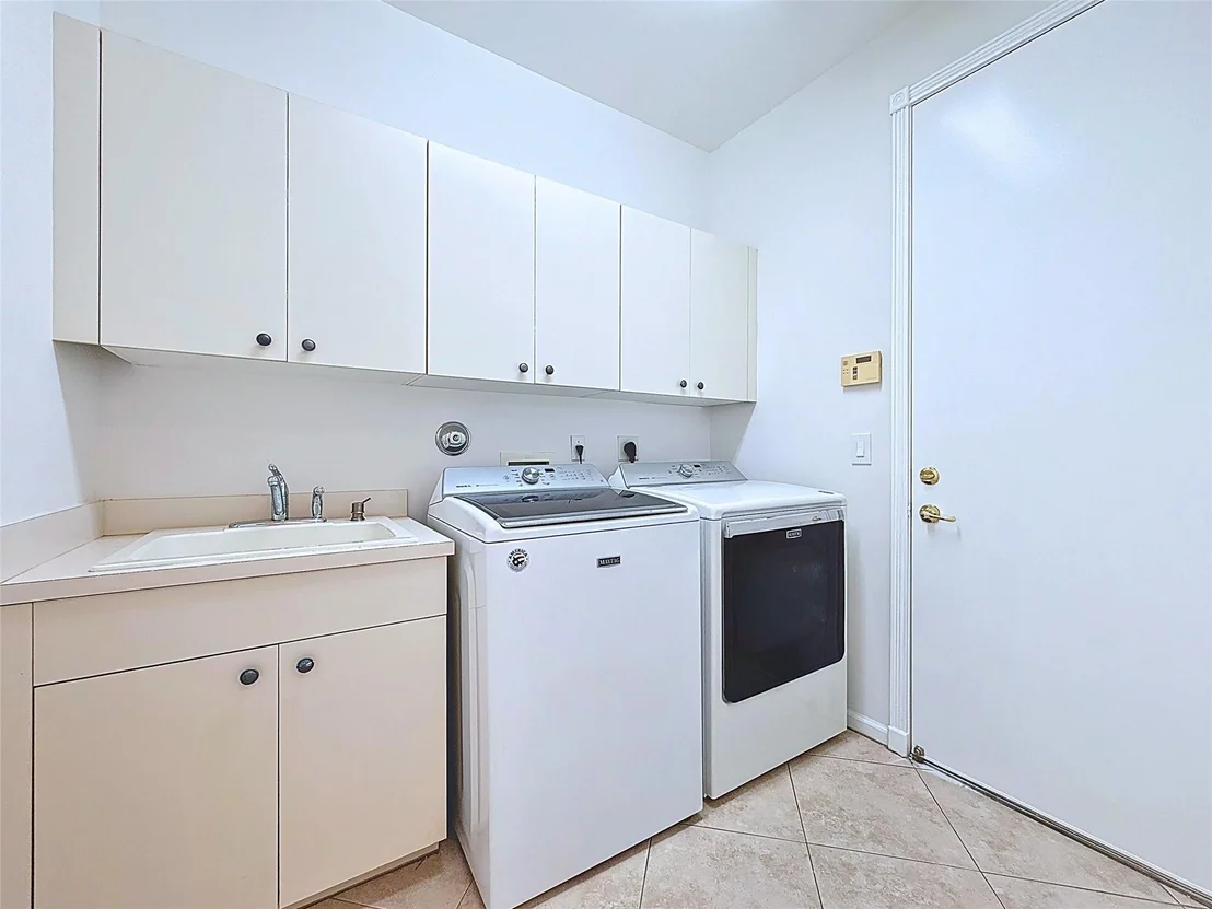 Photo of 6874 Fabiano Circle