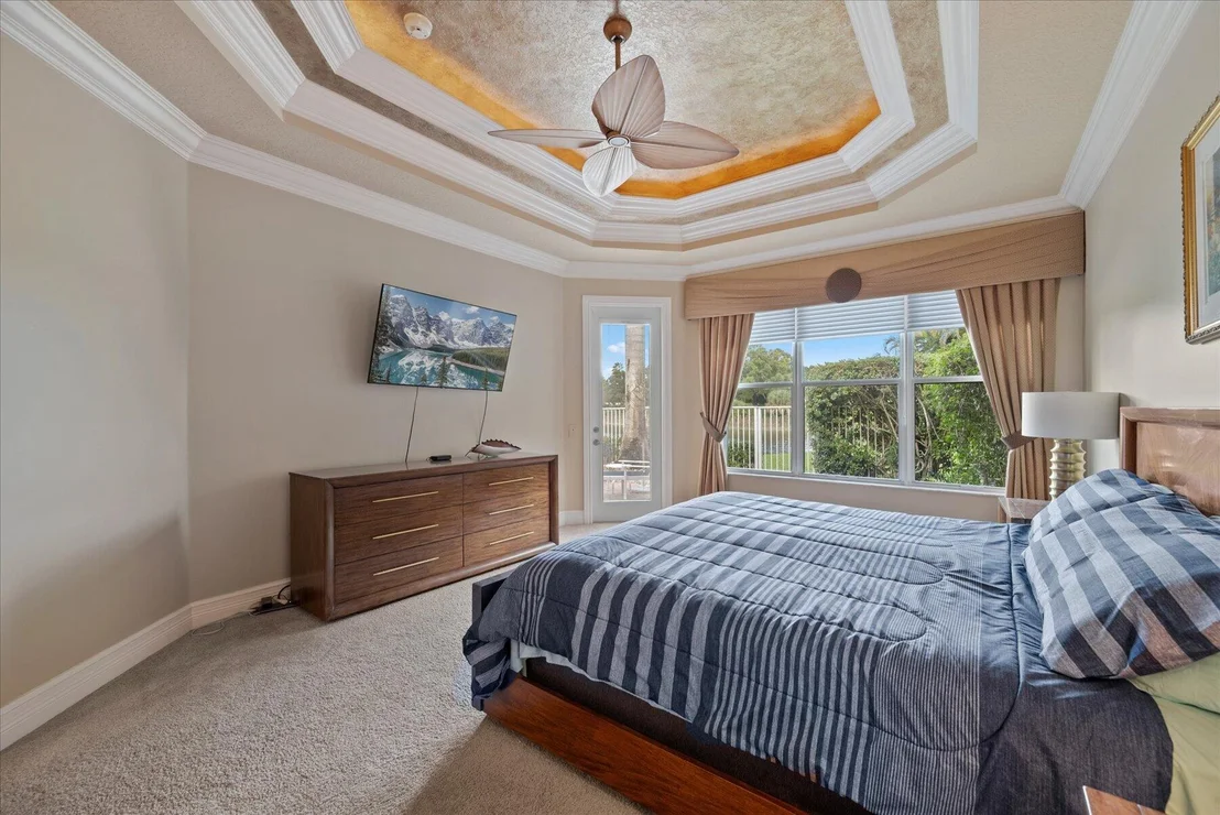 Photo of 10463 Laurel Estates Lane