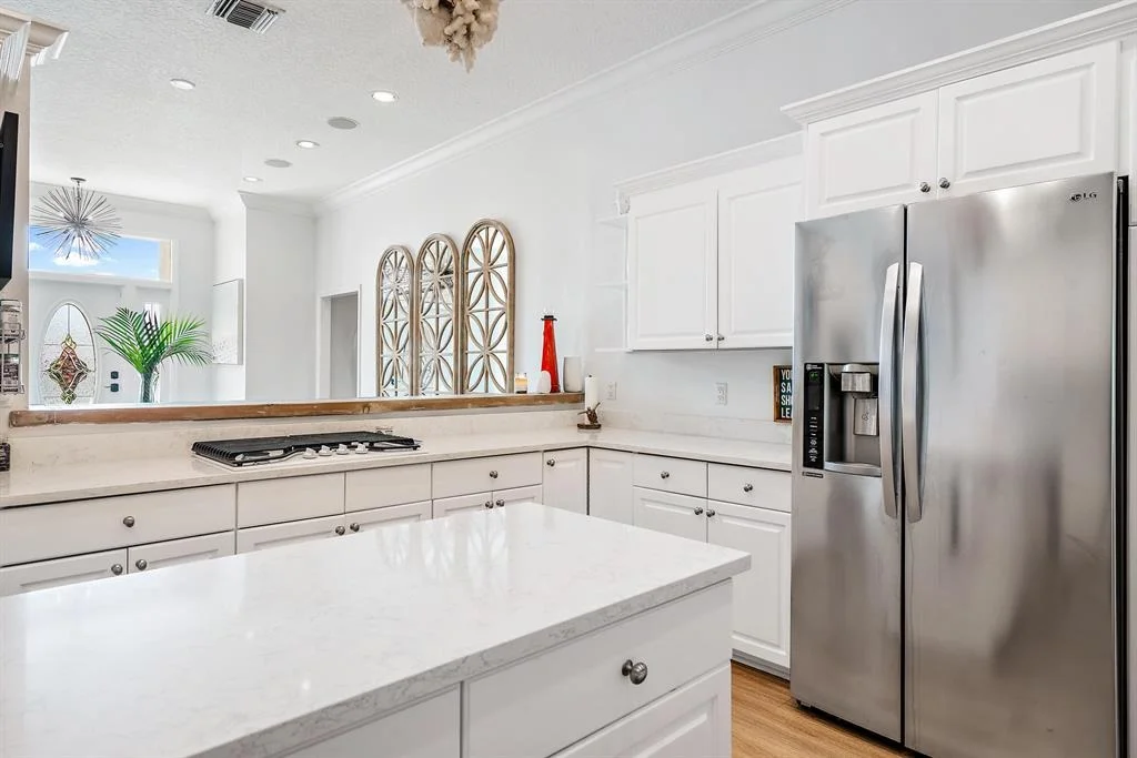 Photo of 18586 Lakeside Gardens Drive