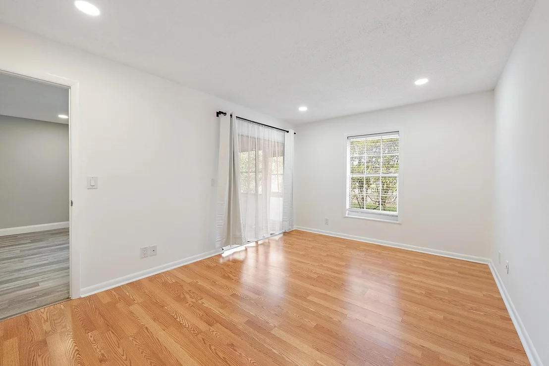 Photo of Unit B at 292 Cape Cod Circle
