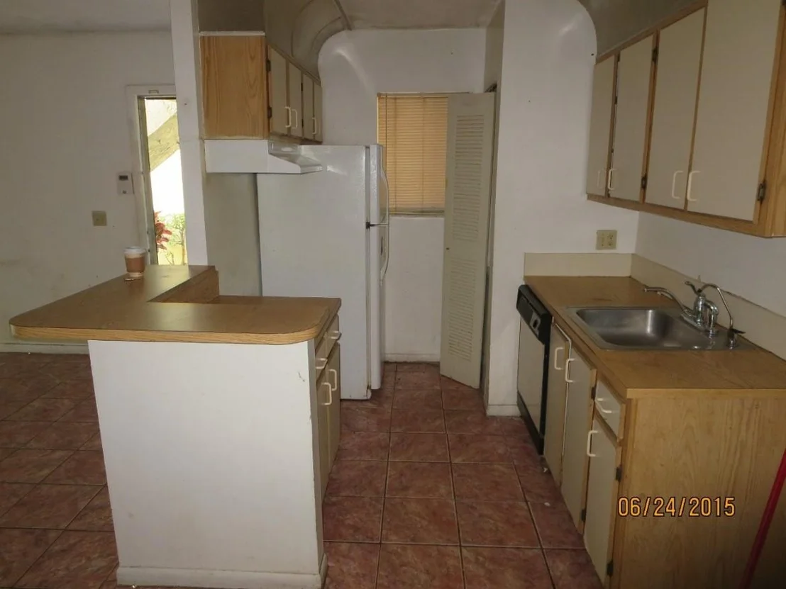 Photo of Unit 104 at 567 Trace Circle