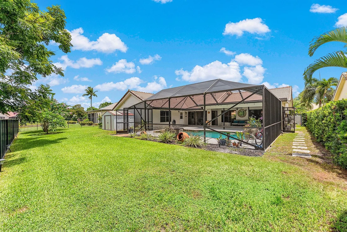 Photo of 9847 Sun Pointe Drive